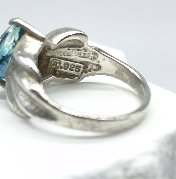 Vintage Sterling Silver Trillion Cut Mystic Topaz Ring Size 6 - Picture 5 of 14
